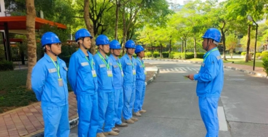 國慶我在崗丨“奮斗”不打烊！恒力與祖國共奮進(jìn)